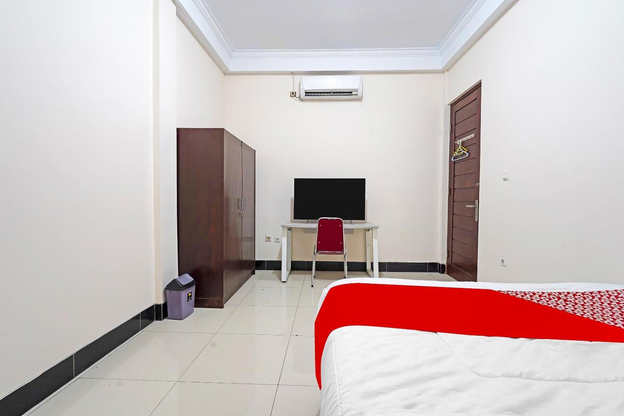 Hotel Oyo 91322 Jawara Syariah